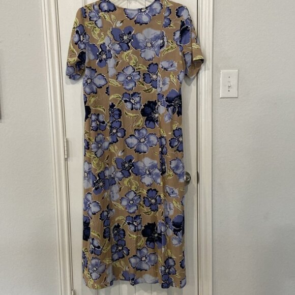 In perfect condition Floral Button-Down Dress with Blue and Tan Accents - Picture 7 of 7